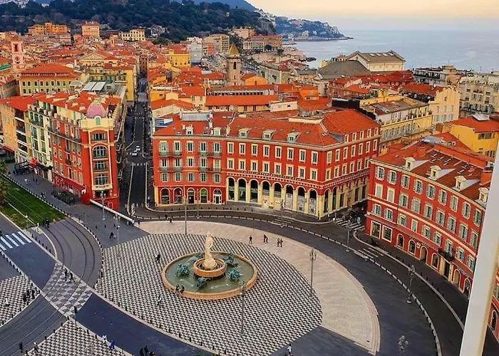 Апартаменты Carre D'or Massena Luxury *